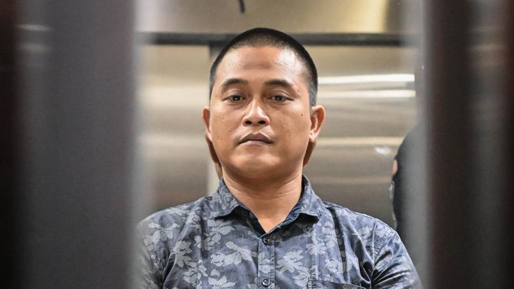 Potret Bripka Dedy Sniper Gang Langgar Digelandang ke Bareskrim