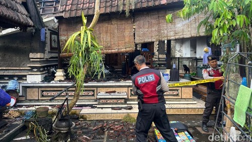 Bangunan milik warga di Badung yang terbakar, Sabtu (6/6/2026).