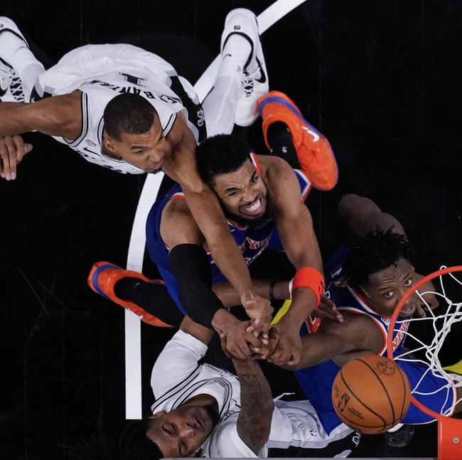 Knicks Curi Game 2, Tinggal Dua Kemenangan Lagi Menuju Gelar NBA