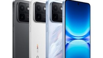 Selanjutnya ada iQOO 15T dengan MediaTek Dimensity 9500 di peringkat sembilan dengan skor 3.802.892. Foto: iQOO