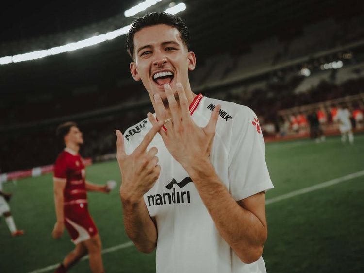 Justin Hubner Soal Cetak Gol Jelang Menikah dengan Jennifer Coppen