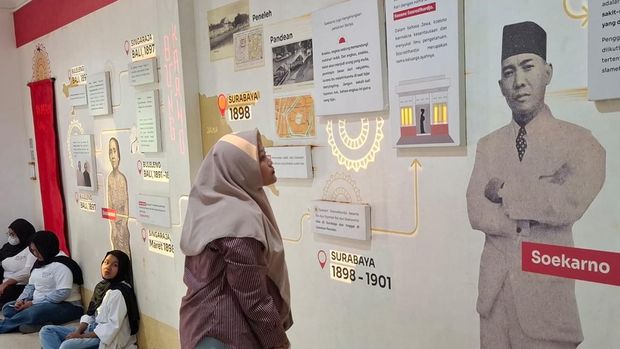 Kegiatan Soekarno Trip yang digelar PDIP Surabaya untuk mengenalkan sejarah kepada GenZ.