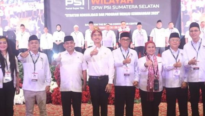 Ketum PSI bersama DPW PSI Sumsel.