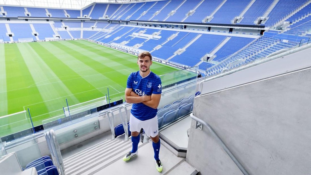 Kiernan Dewsbury-Hall bantah klaim keturunan Malaysia. (Foto: dok. Everton)