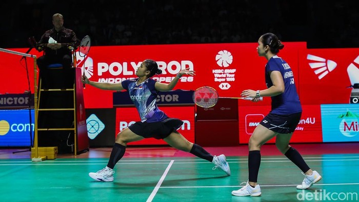 Langkah pasangan ganda putri Indonesia Rachel Allessya Rose/Febi Setianingrum di Indonesia Open 2026 harus terhenti pada babak semifinal. Bermain di hadapan publik Istora Senayan, Jakarta, Sabtu (6/6/2026), Rachel/Febi kalah dari unggulan pertama asa