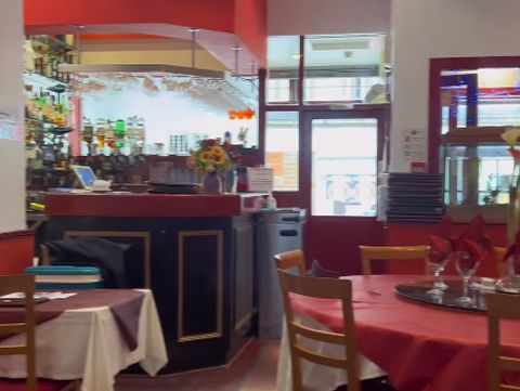 Nyaris Bangkrut, Restoran Keluarga Ini Terselamatkan Berkat Video TikTok