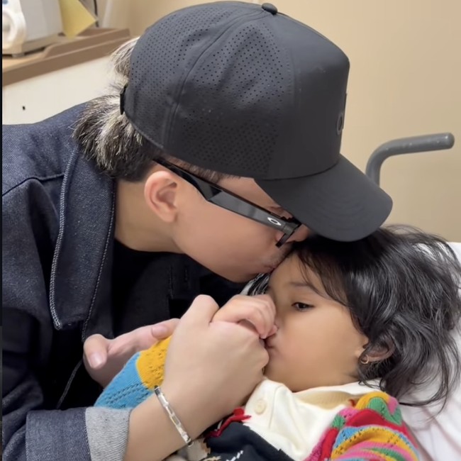 Azzura Jatuh dari Ketinggian, Aurel Hermansyah: Hari Terburukku Jadi Ibu