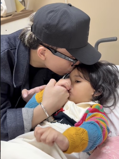 Azzura anak Aurel dan Atta Halilintar jatuh dari ketinggian.