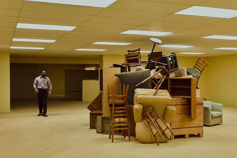 Backrooms Adegan dalam film Backrooms (2026).
