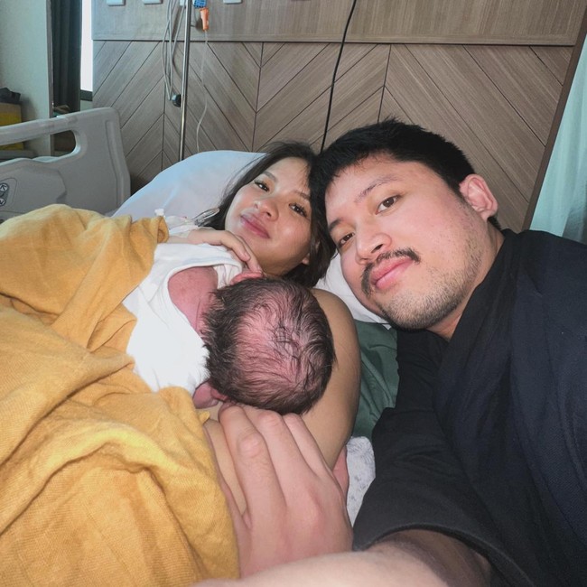 Christie Arranda Berjuang 84 Jam-5 Kali Induksi Melahirkan Anak Pertama