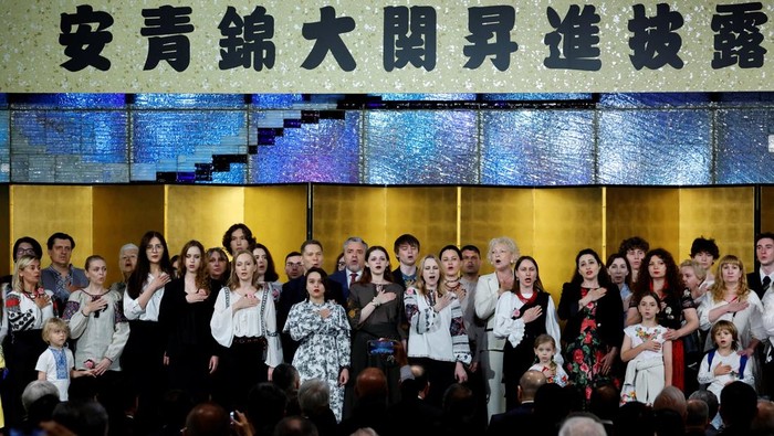 Dari Ukraina ke Panggung Sumo Jepang, Aonishiki Dirayakan Bak Pahlawan