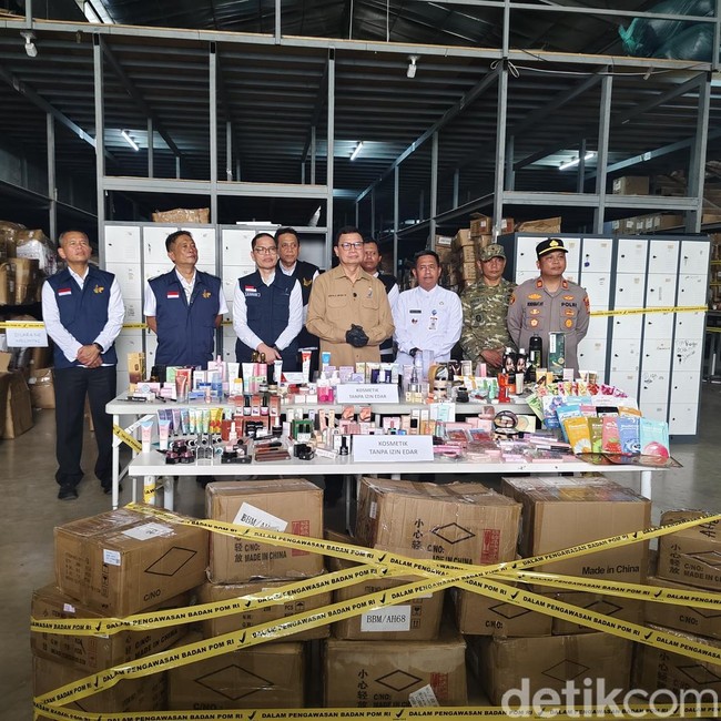 Penampakan Gudang Tangerang yang Digerebek BPOM, Simpan Kosmetik Ilegal Senilai Rp 27 M