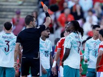 Leao Dikartu Merah Usai Baku Hantam, Portugal Tetap Menang Vs Chile
