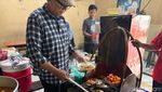 Legend Sejak 1964! Sate Keroncong dalam Gang Jatinegara Ini Tak Bau Prengus