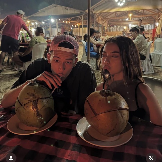 So Sweet! Potret Justin Hubner Kulineran Seru bersama Jennifer Coppen
