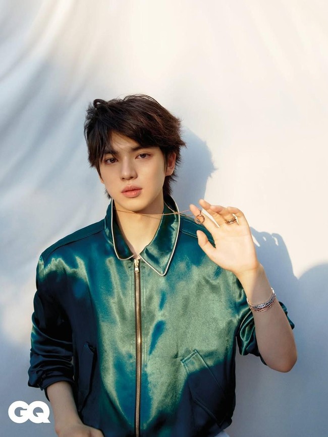 Gantengnya Cha Jun Hwan, Atlet Figure Skater Bakal Akting di Sitkom tvN