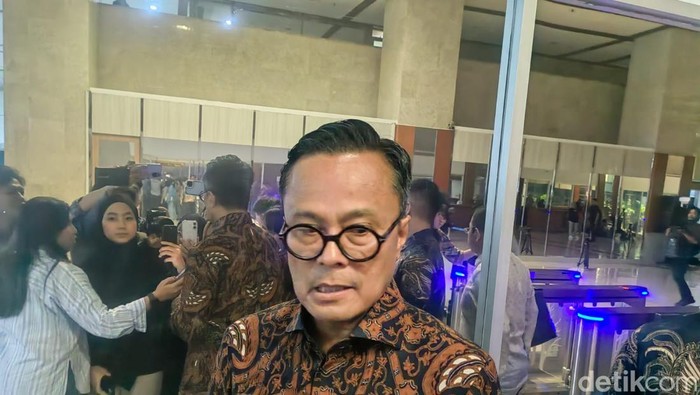 COO Danantara/ Kepala BP BUMN Dony Oskaria