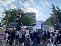 Soroti Konflik Lingkungan, Warga Kendal-Demak Demo di Kantor Gubernur Jateng