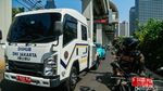 Dishub DKI Cabut Pentil hingga Derek Kendaraan yang Parkir Liar
