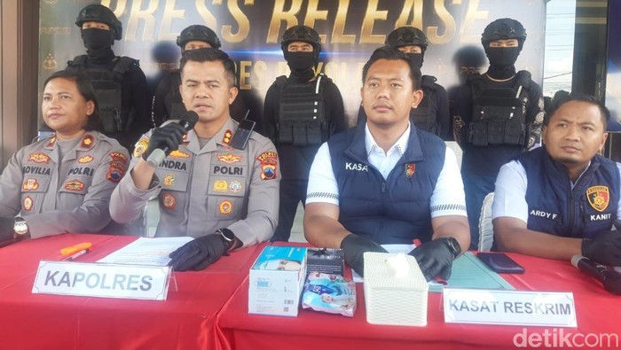 Kapolres Boyolali, AKBP Indra Maulana Saputra, bersama jajaran memberikan keterangan kepada media dalam pers rilis, Senin (8/6/2026).