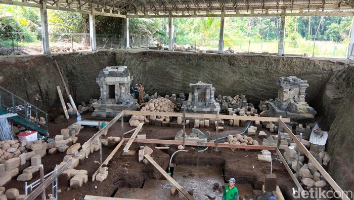 Kompleks Candi Losari di Dusun Losari, Desa Salam, Kecamatan Salam, Senin (8/6/2026).
