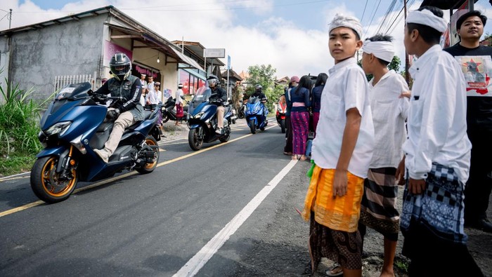 Maxi Tour Boemi Nusantara: Menikmati Surga Roda Dua di Bali