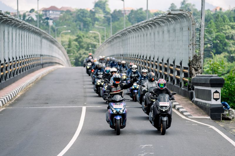 Maxi Tour Boemi Nusantara: Menikmati Surga Roda Dua di Bali