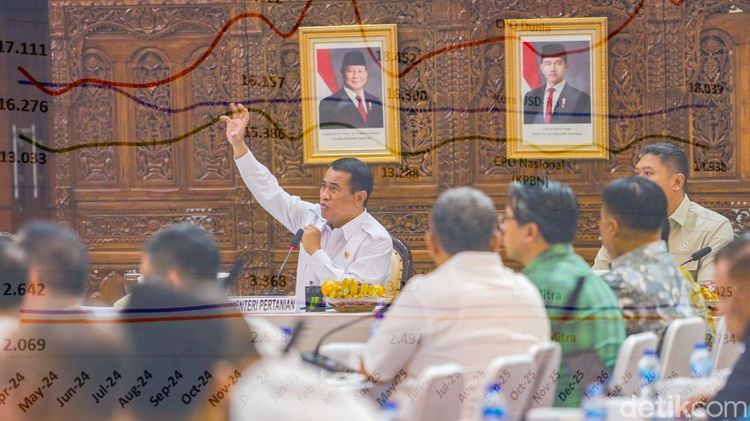 Mentan Soroti CPO Dunia Naik tapi Harga Sawit Petani Turun