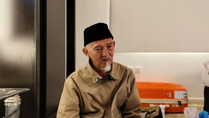 Musyrif Dini Haji 2026, KH Abdullah Kafabihi Machrus di Madinah, Minggu (7/6/2026)