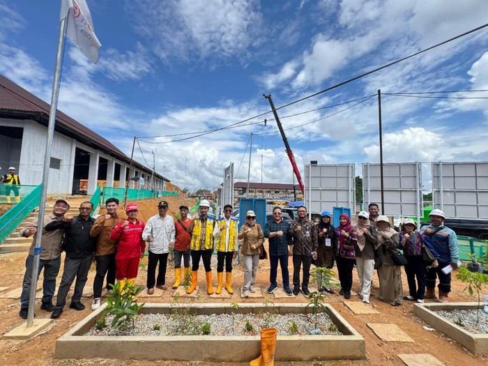Pembangunan gedung Sekolah Rakyat Singkawang. (dok Pemprov Kalbar)
