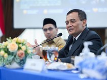Ahmad Luthfi Realokasi Rp 200 Miliar untuk Percepat Perbaikan Jalan Rusak