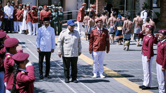 Prabowo Kunjungi SRMP 17  Tabanan