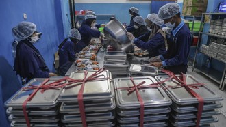 Pemilik Dapur MBG Jadi Sorotan, Istana: yang Penting Sesuai SOP