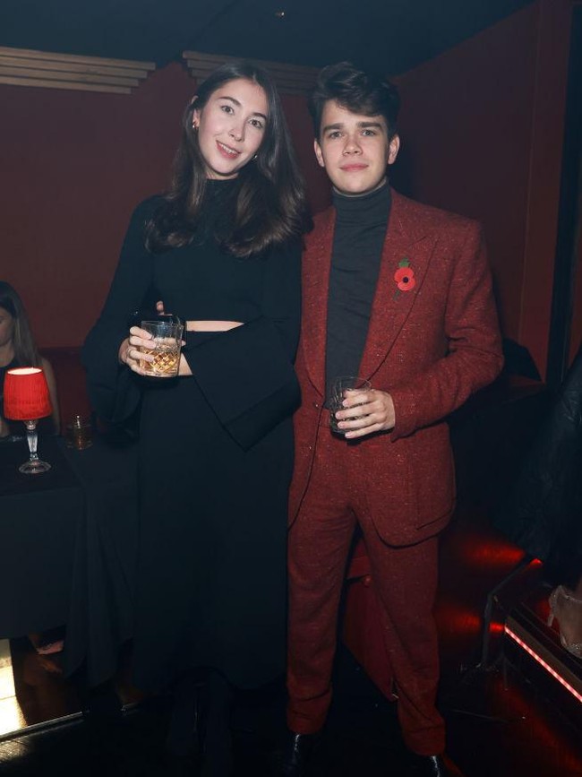 Keduanya datang dari latar belakang seni yang kuat. Eleanor merupakan pelukis abstrak dan seniman film, sementara Samuel adalah seorang keramikus. Foto: Getty Images