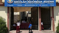SIJ merupakan institusi pendidikan yang didirikan untuk melayani kebutuhan pendidikan anak-anak Warga Negara Indonesia yang berdomisili di Jeddah. ANTARA FOTO/Citro Atmoko  