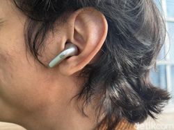Unboxing Xiaomi Buds 6, Si Mungil dengan Bass Menggelegar
