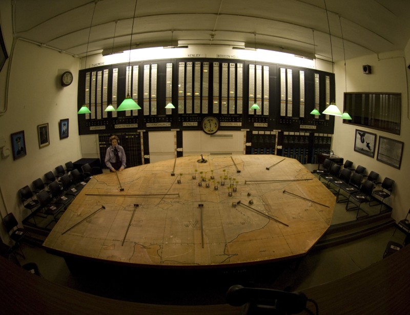 10 Bunker Bawah Tanah Paling Rahasia di Dunia