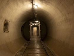 10 Bunker Rahasia di Perut Bumi, Isinya Bikin Melotot dan Merinding