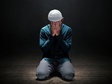 Doa Kebaikan Dunia Akhirat dan Manfaat Mengamalkannya