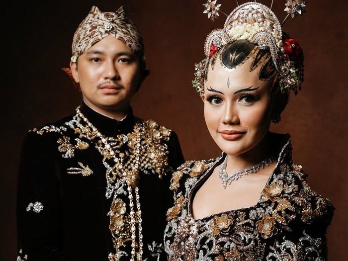 aksa uyun