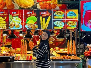 Dara Arafah Hobi Kulineran, Jajan Kentang di Pasar Malam hingga BBQ-an!