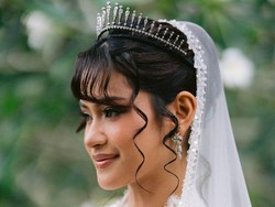 Cerita Didiet Maulana Desain Gaun Pengantin untuk Royal Wedding Malaysia