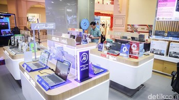 Pelaku usaha berharap kondisi perekonomian nasional dan stabilitas nilai tukar dapat segera membaik. Mereka menilai kepastian ekonomi menjadi faktor penting untuk menjaga daya beli masyarakat, khususnya di sektor elektronik yang sangat bergantung pada impor.