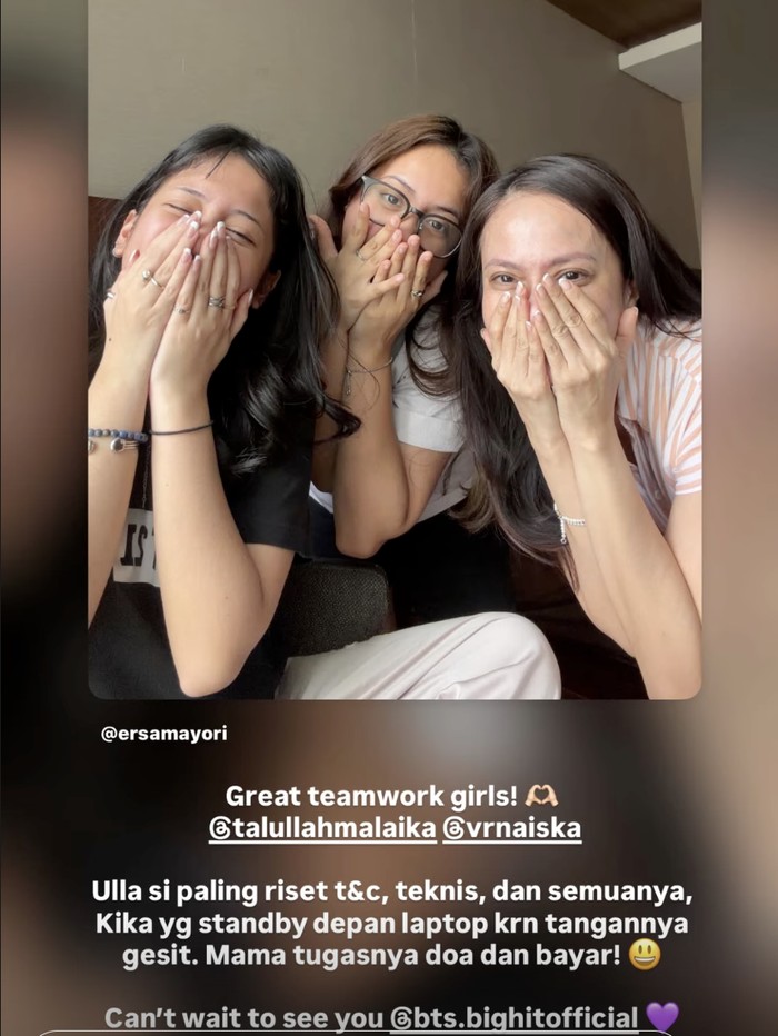 Ersa Mayori dan anak war BTS.