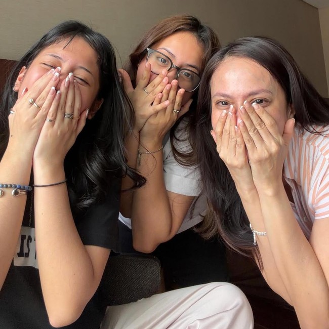 Ersa Mayori Dapat Tiket Konser BTS, War Bareng Anak Bahagianya Nular