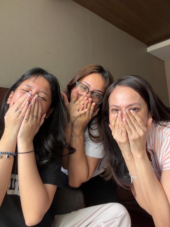 Ersa Mayori Dapat Tiket Konser BTS, War Bareng Anak Bahagianya Nular