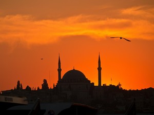 Puasa 1 Muharam 2026: Hukum Mengerjakan, Jadwal, dan Bacaan Niatnya