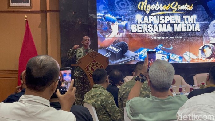 Kapuspen TNI Brigjen TNI Muhammad Nas (Rizky Adha Mahendra/detikcom)
