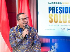 Video: BGN Ganti Pimpinan, Kabakom Tegaskan Komitmen MBG Tak Akan Geser
