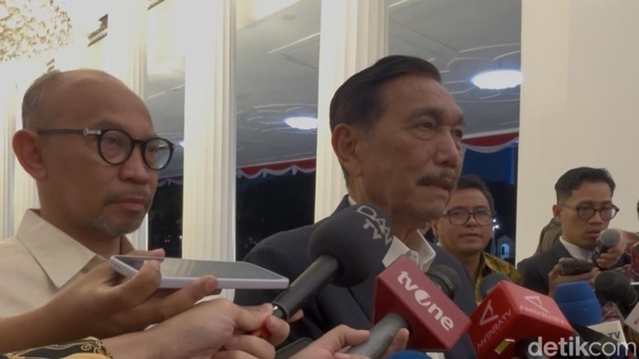 Luhut hingga Chatib Basri temui Prabowo di Istana